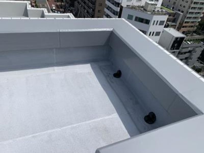 ����h���H����