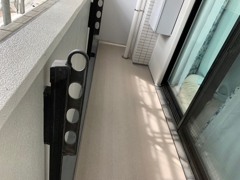 �o���R�j�[�H����